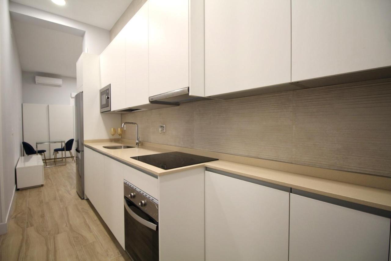 Apartamento En Embajadores Madrid Exteriör bild