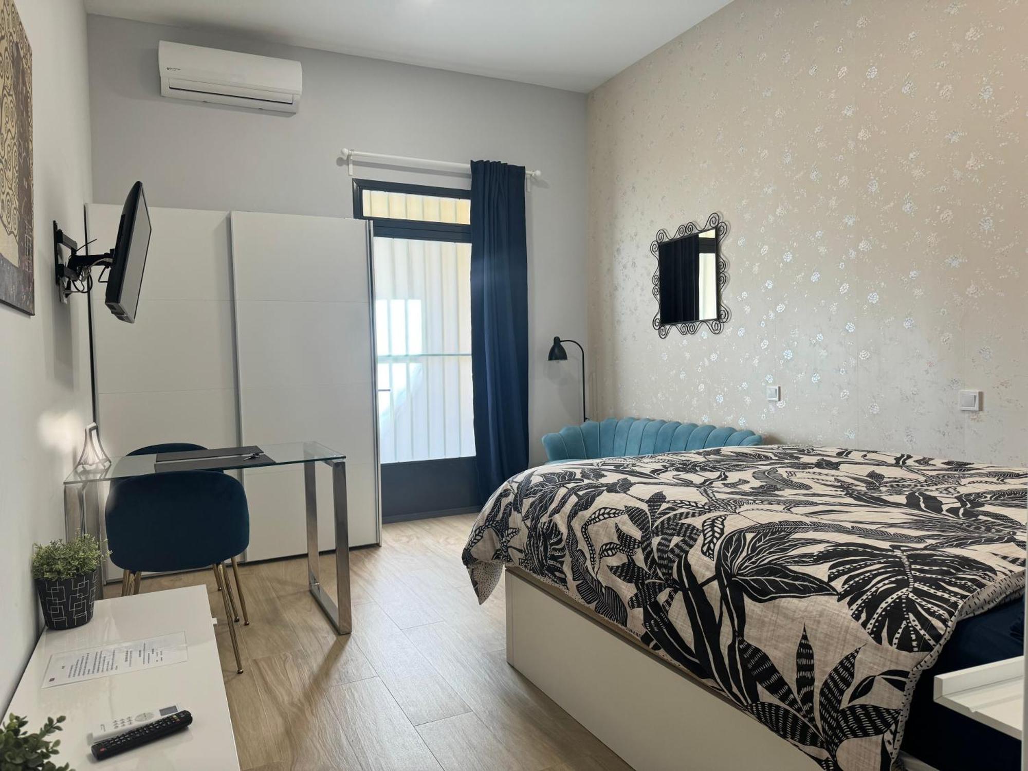 Apartamento En Embajadores Madrid Exteriör bild